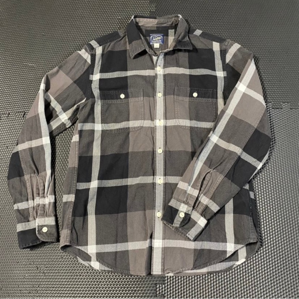 J Crew New York Plaid Button Down Shirt  Mens Size Medium  Grey Black